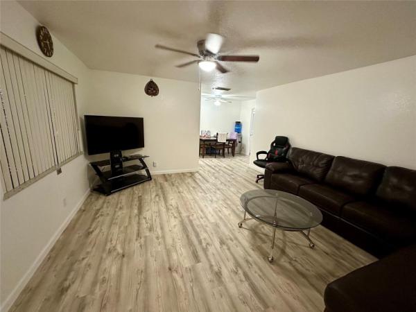 Royal Palm Gardens, 348 S Federal Hwy #6, Dania Beach, Florida 33004, image 3