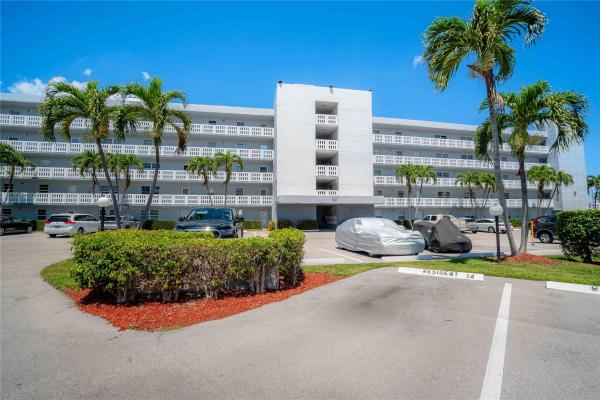 Meadowbrook Lakes View, 190 SE 5th Ave #501, Dania Beach, Florida 33004, image 1