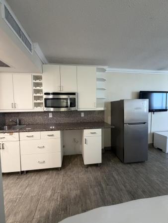 The Aventura Beach Club, 19201 Collins Ave #1122, Sunny Isles Beach, Florida 33160, image 1