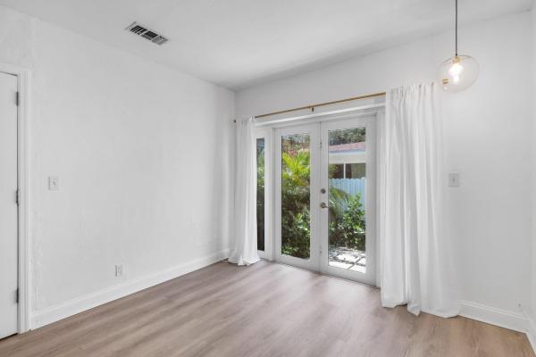 East Shenandoah, 3475 SW 1st Ave #12, Miami, Florida 33145, image 1