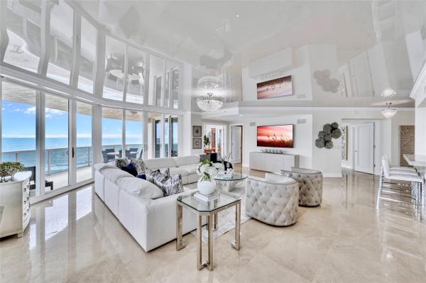 L'Hermitage, 3200 N Ocean Blvd #309, Fort Lauderdale, Florida 33308, image 1