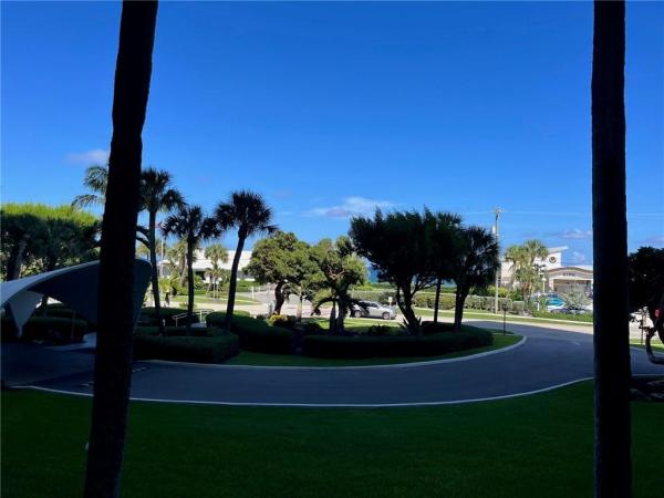 Tiara East, 333 NE 21st Ave #304, Deerfield Beach, Florida 33441, image 1