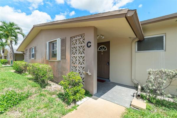 Barkley At Cresthaven Villas, 2643 Barkley Dr #C, West Palm Beach, Florida 33415, image 1