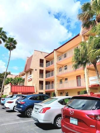 Oriole Golf & Tennis Club 2, 1055 E Country Club Dr #301, Margate, Florida 33063, image 1