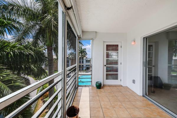 River Bend At River Shores, 3010 NE 16th Ave #405, Oakland Park, Florida 33334, image 1
