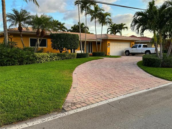 Lighthouse Point Estates, 2100 NE 30th St, Lighthouse Point, Florida 33064, image 1