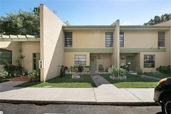 9210 NW 14th St #9210, Hollywood, Florida 33024, image 1