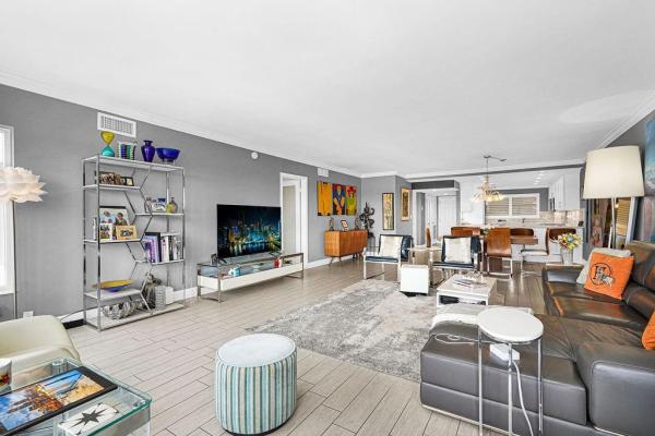 Royal Lauderdale Landings, 5100 Bayview Dr #404, Fort Lauderdale, Florida 33308, image 1