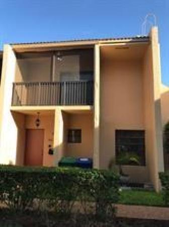 Golf Inn Townhouse, 9101 NW 38th Dr, Coral Springs, Florida 33065, image 1