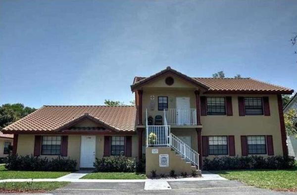 Castlewood, 11580 NW 37th St, Coral Springs, Florida 33065, image 1