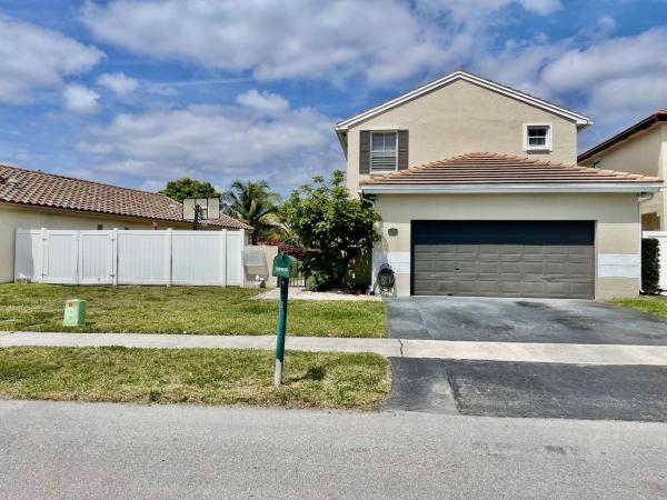 Profiles 2, 1960 NW 188th Ave, Pembroke Pines, Florida 33029, image 1