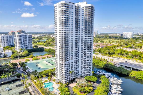 Mystic Pointe Tower 400, 3500 Mystic Pointe Dr #3404, Aventura, Florida 33180, image 1