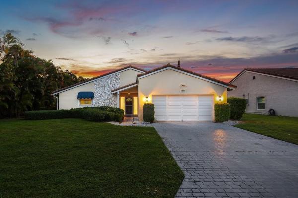 Boca Lake Estates, 7025 NW 2nd Ter, Boca Raton, Florida 33487, image 1