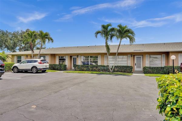 The Pines Of Delray, 2380 Malayan Dr #B, Delray Beach, Florida 33445, image 1