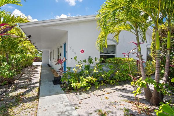 Middle River Terrace, 1109 NE 6th Ave, Fort Lauderdale, Florida 33304, image 1