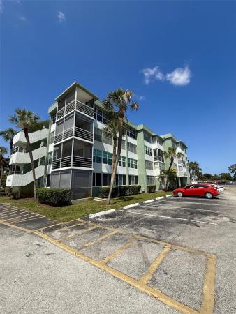Watergate, 2741 E Taft St #102, Hollywood, Florida 33020, image 1