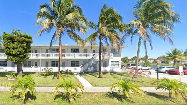 Romont Gardens Andover, 15 NW 204th St #19, Miami Gardens, Florida 33169, image 1
