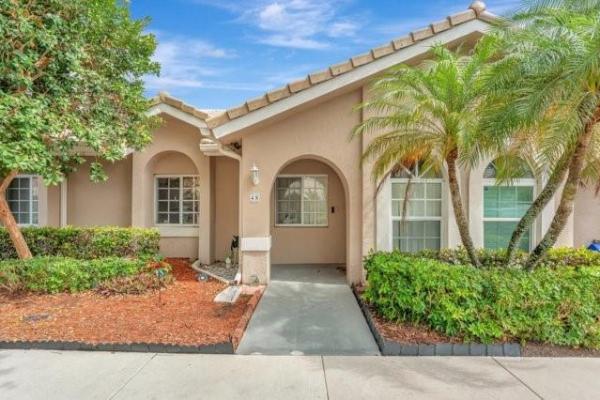 Villas On The Green, 3185 Holiday Springs Blvd #48, Margate, Florida 33063, image 1