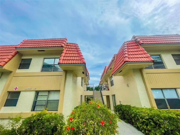Grenadier Gardens, 11108 Royal Palm Blvd, Coral Springs, Florida 33065, image 1