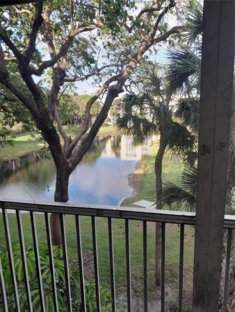 Cypress Chase North, 3321 NW 47th Ter #335, Lauderdale Lakes, Florida 33319, image 2