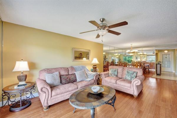 Hi-Greens Of Inverrary, 5860 NW 44th St #509, Lauderhill, Florida 33319, image 1