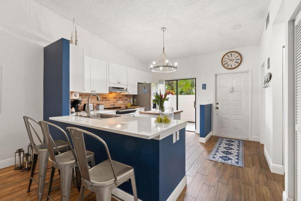 Thornhill Lake, 6785 Bridlewood Ct, Boca Raton, Florida 33433, image 3