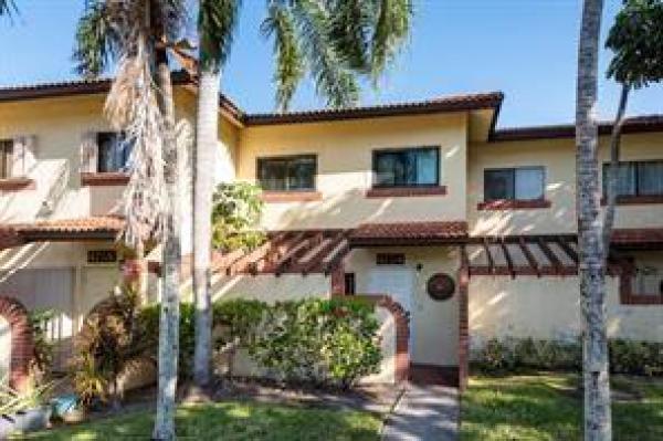 Sunblest Townhomes, 4754 NW 89th Ave #4754, Sunrise, Florida 33351, image 1