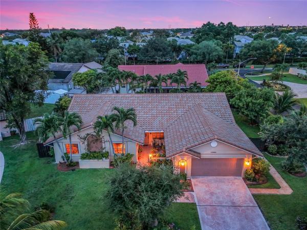 Hawkes Bluff, 15580 Winkfield Cir, Davie, Florida 33331, image 1