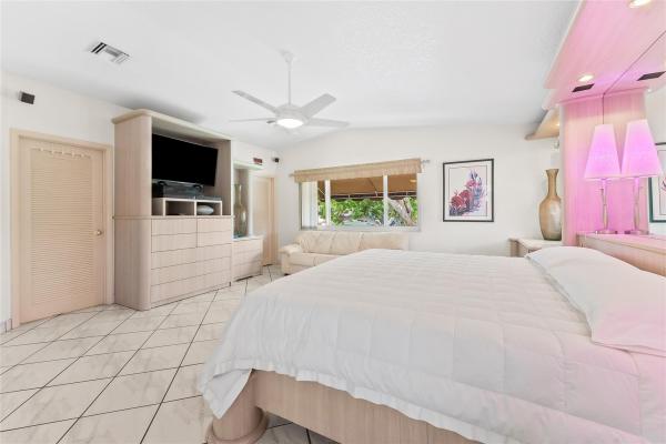 Hillsboro Shores, 3401 Leigh Rd, Pompano Beach, Florida 33062, image 1