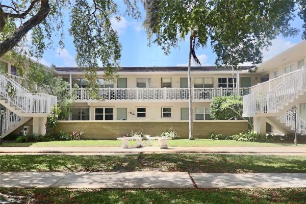 Astor, 3500 Harrison St #12, Hollywood, Florida 33021, image 1