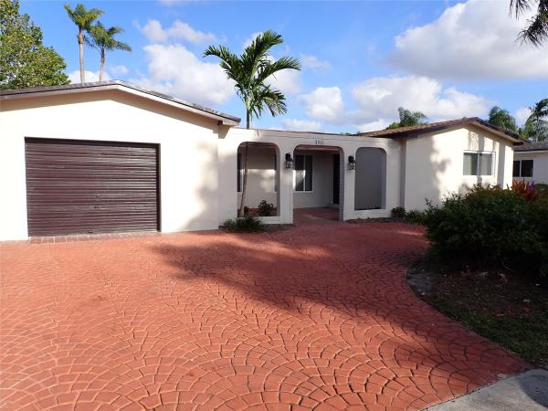 Pembroke Lakes, 1911 NW 114th Ave, Pembroke Pines, Florida 33026, image 1