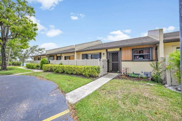 Woodlake Isles, 643 Banks Rd, Margate, Florida 33063, image 1
