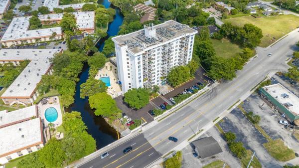 Drake Tower, 1800 N Andrews Ave #5B, Fort Lauderdale, Florida 33311, image 1