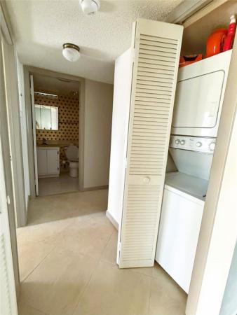 Lakes Of Carriage Hills, 6095 N Sabal Palm Blvd #212, Tamarac, Florida 33319, image 1