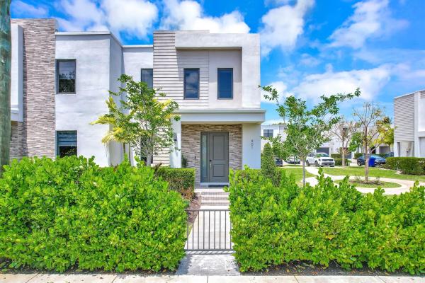 Gardenia Park, 401 NW 17th St #401, Fort Lauderdale, Florida 33311, image 1