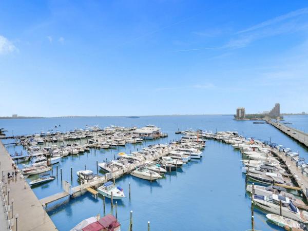 Venetia, 555 NE 15th St #T4(704), Miami, Florida 33132, image 1