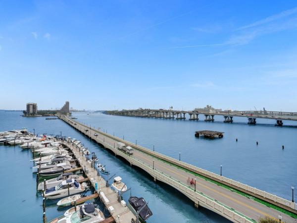 Venetia, 555 NE 15th St #T-4, Miami, Florida 33132, image 2