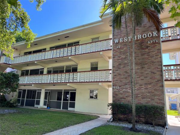 Westbrook, 412 S Luna Ct #2, Hollywood, Florida 33021, image 1
