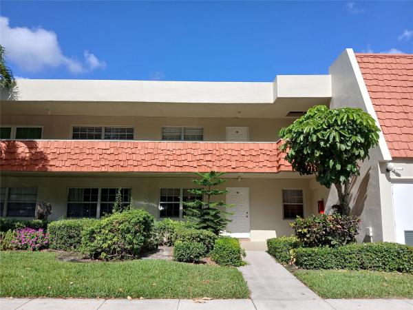 Palm-Aire Country Club 9, 907 Cypress Ter #104, Pompano Beach, Florida 33069, image 1
