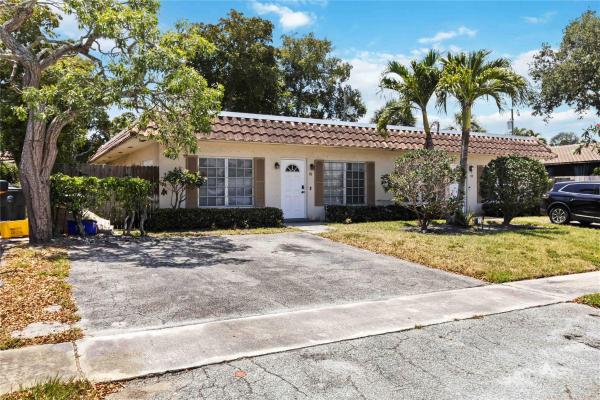 Hidden Valley, 90 Lariat Cir, Boca Raton, Florida 33487, image 1