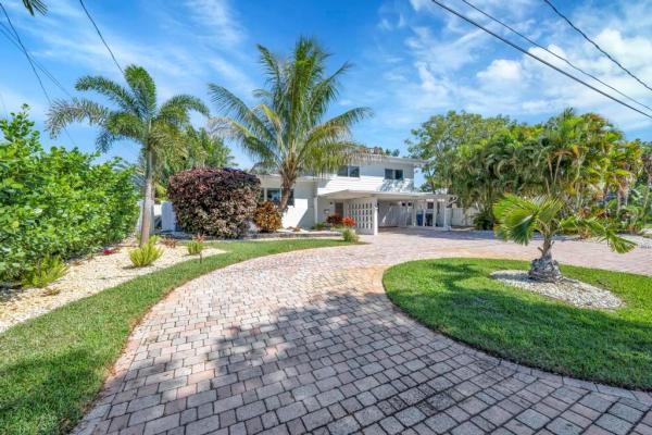 Coral Terrace, 3351 NE 17th Way, Oakland Park, Florida 33334, image 1