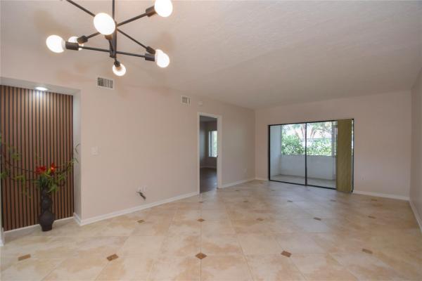 San Remo Golf & Tennis Club, 5200 E Club Cir #104, Boca Raton, Florida 33487, image 1