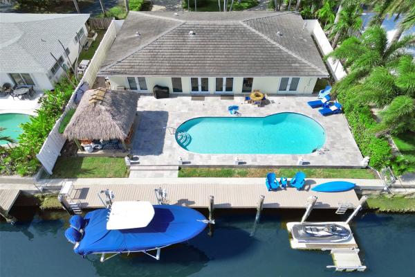 Pompano Isles, 2428 SE 10th St, Pompano Beach, Florida 33062, image 1