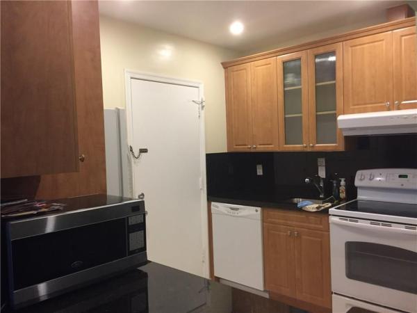 Imperial Point Colonnades, 2220 NE 68th St #1031, Fort Lauderdale, Florida 33308, image 1