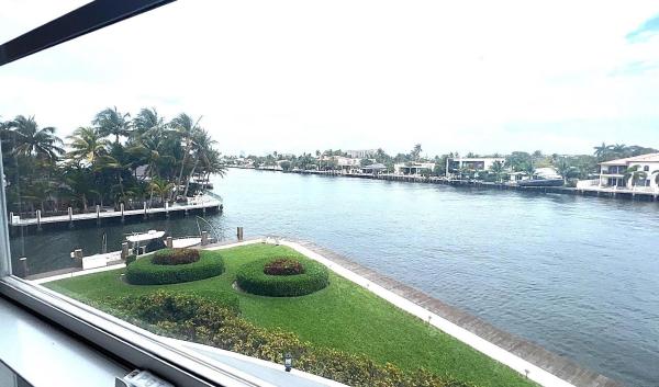 The Warwick, 5100 Dupont Blvd #C3, Fort Lauderdale, Florida 33308, image 1