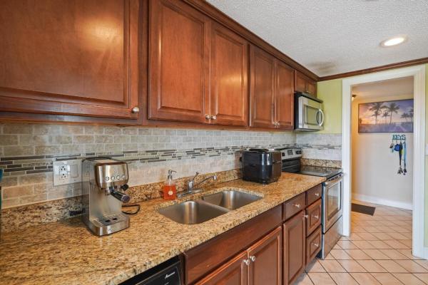 The Manors Of Inverrary, 4174 Inverrary Dr #701, Lauderhill, Florida 33319, image 1