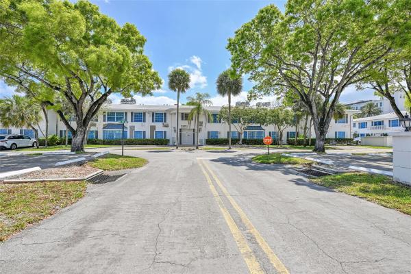 Imperial Point Colonnades, 6700 NE 22nd Way #2227, Fort Lauderdale, Florida 33308, image 1