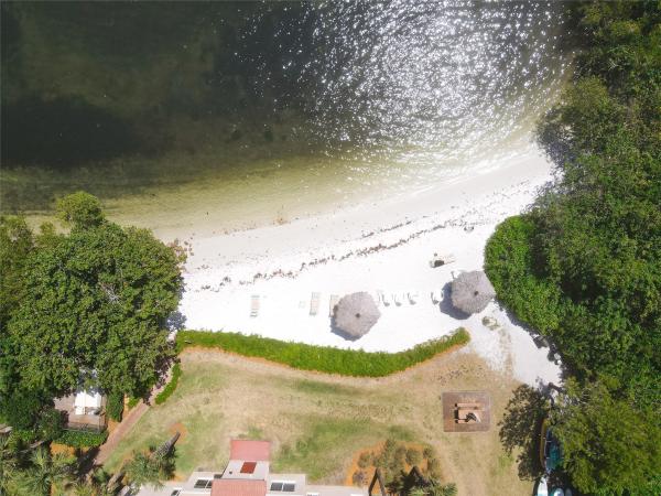 Hypoluxo's Mariner's Cay, 300 Scotia Dr #102, Hypoluxo, Florida 33462, image 1