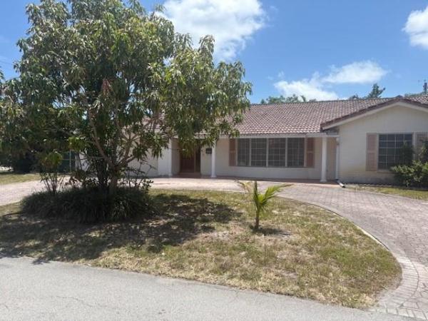 Coral Ridge Country Club, 2656 NE 33rd St, Fort Lauderdale, Florida 33306, image 1