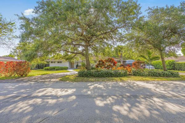 12230 SW 102nd Ave, Unincorporated Dade County, Florida 33176, image 1